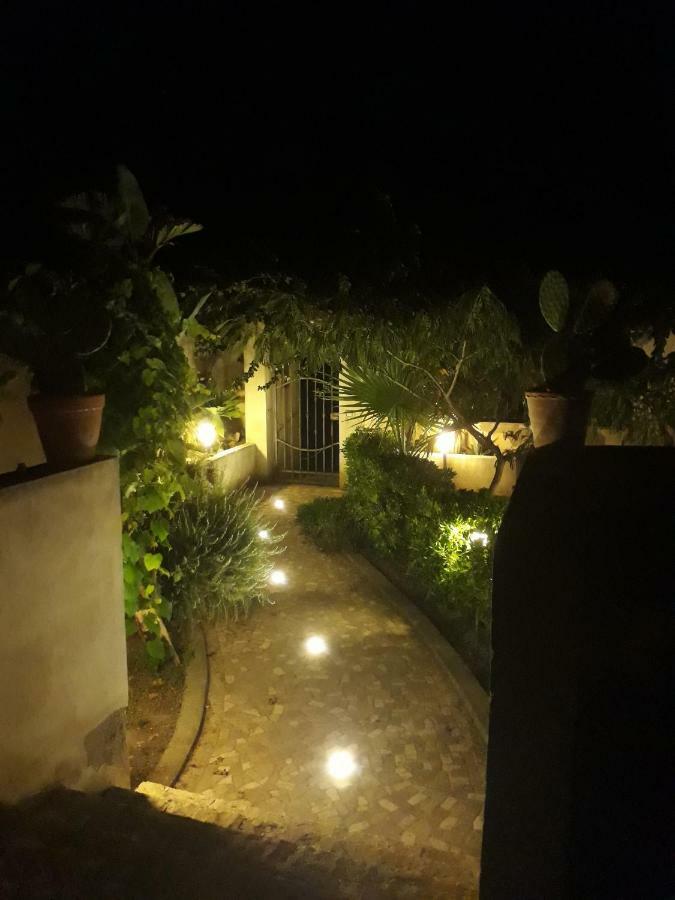 Domus Austri Villa เมสซีนา ภายนอก รูปภาพ